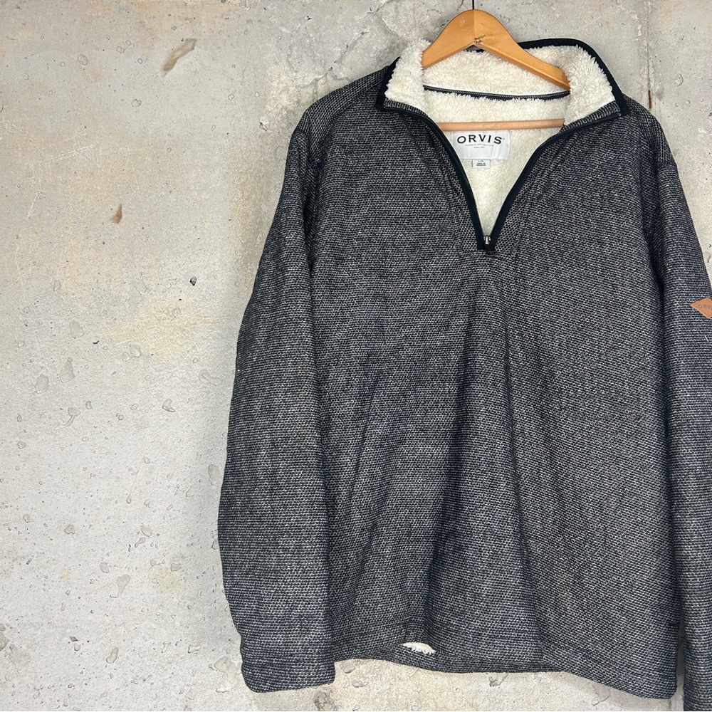 Orvis black white Sherpa lined quarter zipper collared pullover men’s large